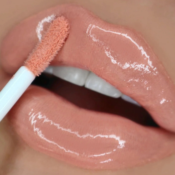 Beauty Creations Ultra Dazzle Lipgloss Tono Whipped 3Gr - Imagen 2