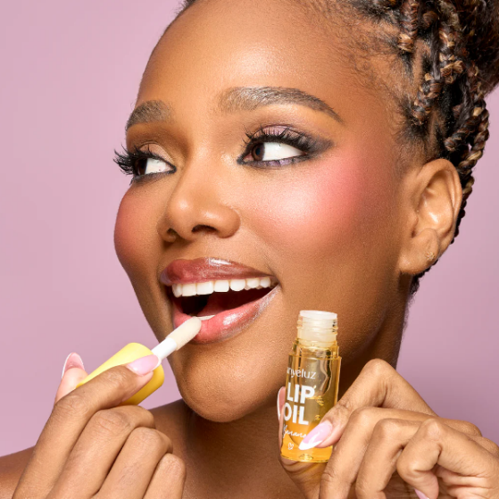 Anyeluz Lip Oil Banano Tono 6 5Ml - Imagen 3